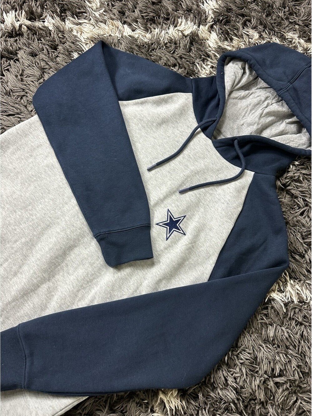 Antigua Dallas Cowboys Womens Grey Blue Raglan Pullover Hoodie Sweatshirt M
